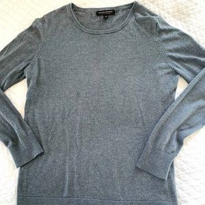 BANANA REPUBLIC Silk Cashmere Gray Sweater Size Medium EUC